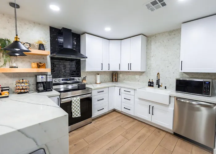 Charming Zen With Heated Pool, Pool Table, Arcade And Mini Golf. * Scottsdale