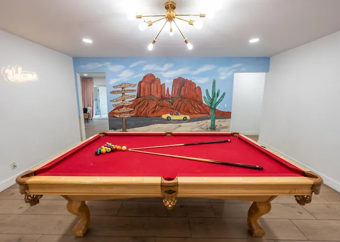 Charming Zen With Heated Pool, Pool Table, Arcade And Mini Golf. Scottsdale