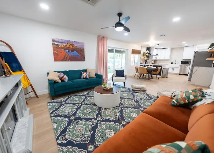 Holiday home Charming Zen With Heated Pool, Pool Table, Arcade And Mini Golf. *