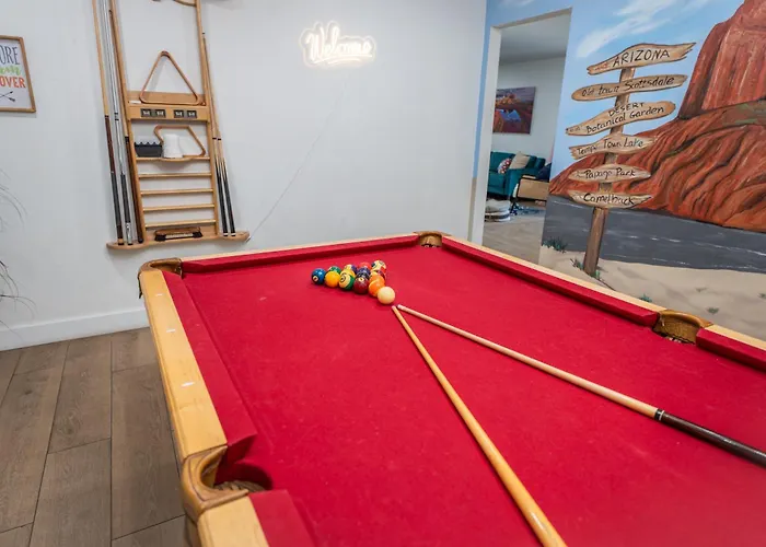 Charming Zen With Heated Pool, Pool Table, Arcade And Mini Golf. Holiday home *