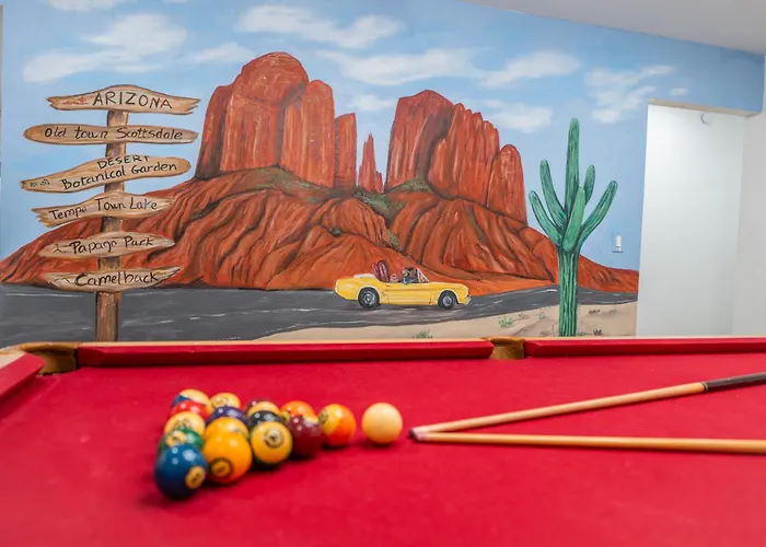 Charming Zen With Heated Pool, Pool Table, Arcade And Mini Golf. Holiday home Scottsdale
