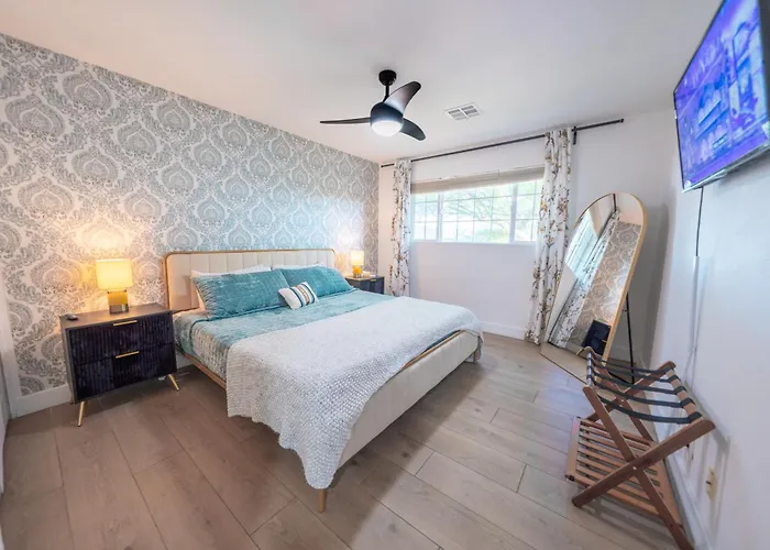 Charming Zen With Heated Pool, Pool Table, Arcade And Mini Golf. * Scottsdale